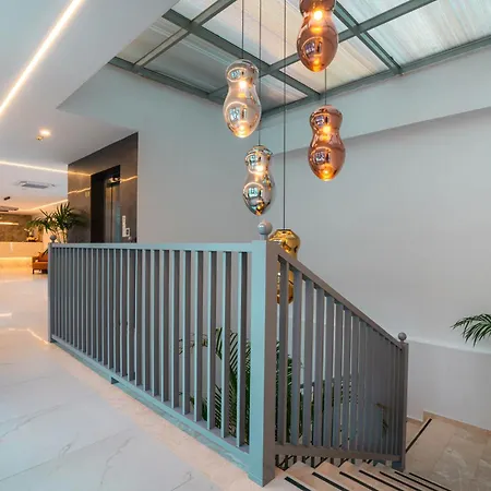 מלון דירות Victoria Princess 4*