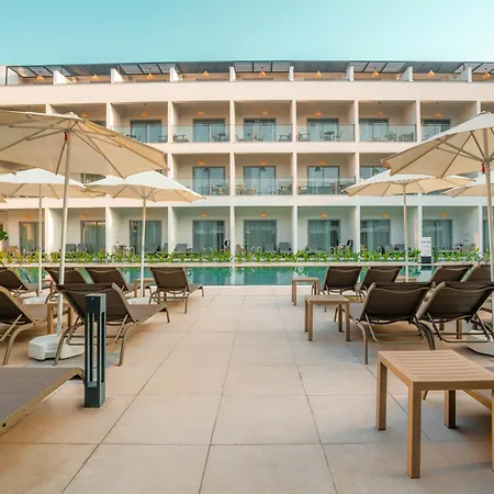 Victoria Princess Aparthotel 4*