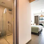 Victoria Princess 4* Side