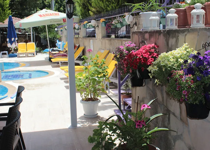 Victoria Princess 4* Side