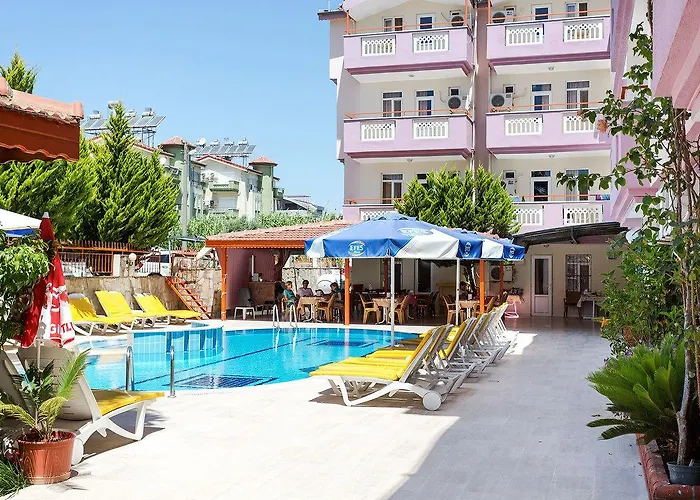 Victoria Princess 4* Side